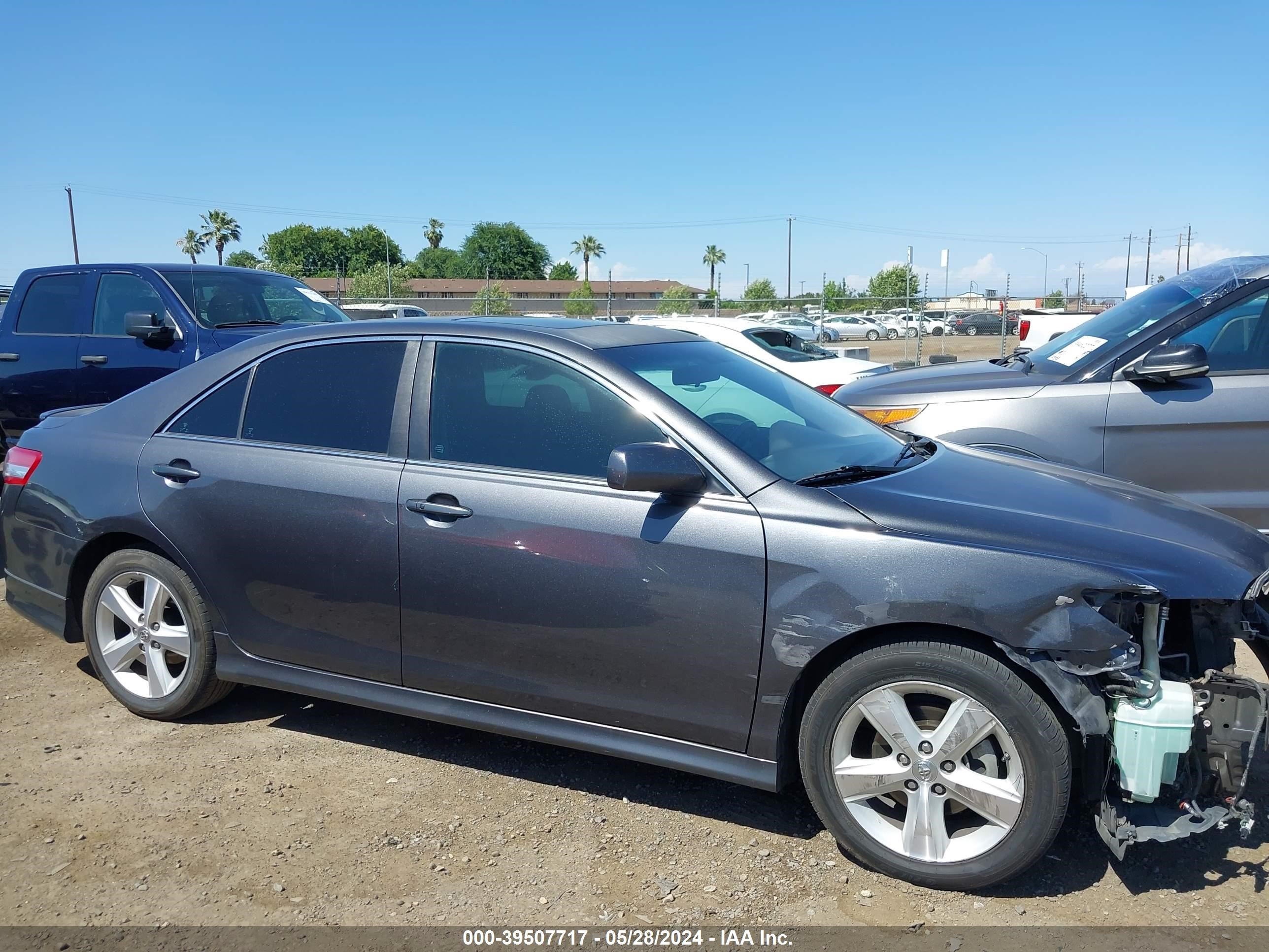 Photo 12 VIN: 4T1BF3EK3BU223451 - TOYOTA CAMRY 