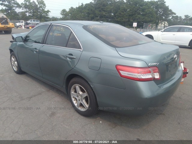 Photo 2 VIN: 4T1BF3EK3BU594657 - TOYOTA CAMRY 