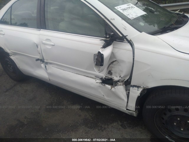 Photo 5 VIN: 4T1BF3EK3BU611568 - TOYOTA CAMRY 