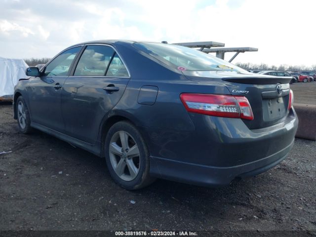 Photo 2 VIN: 4T1BF3EK3BU624806 - TOYOTA CAMRY 