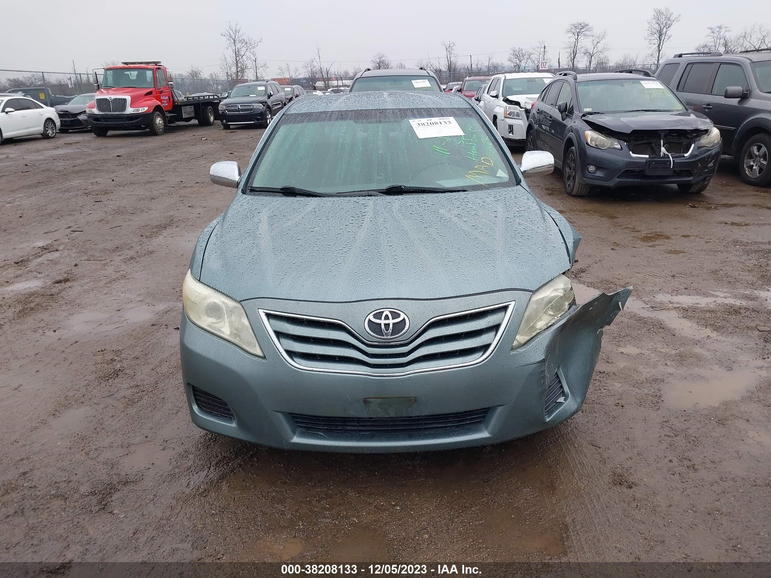 Photo 11 VIN: 4T1BF3EK3BU639550 - TOYOTA CAMRY 