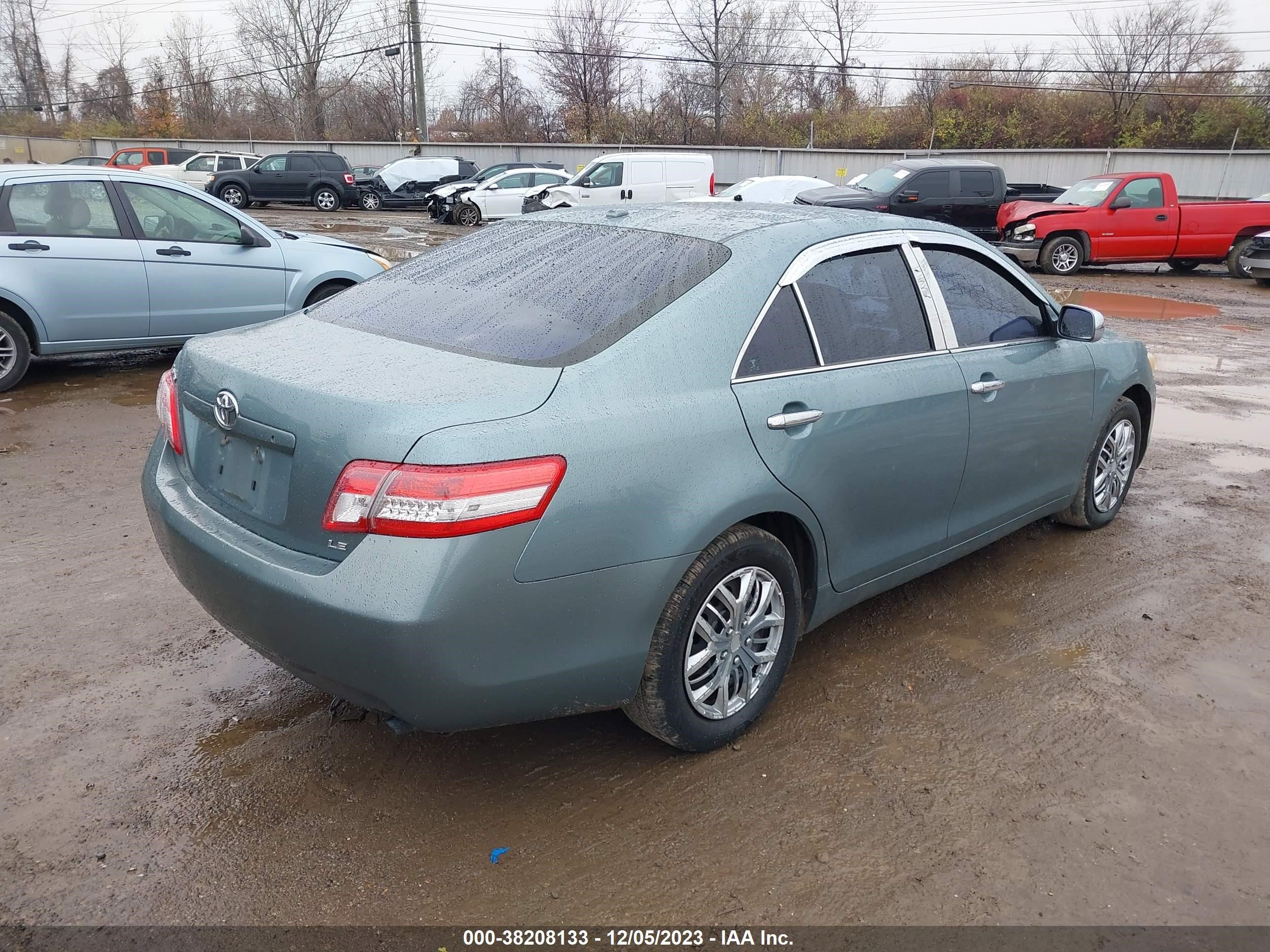 Photo 3 VIN: 4T1BF3EK3BU639550 - TOYOTA CAMRY 