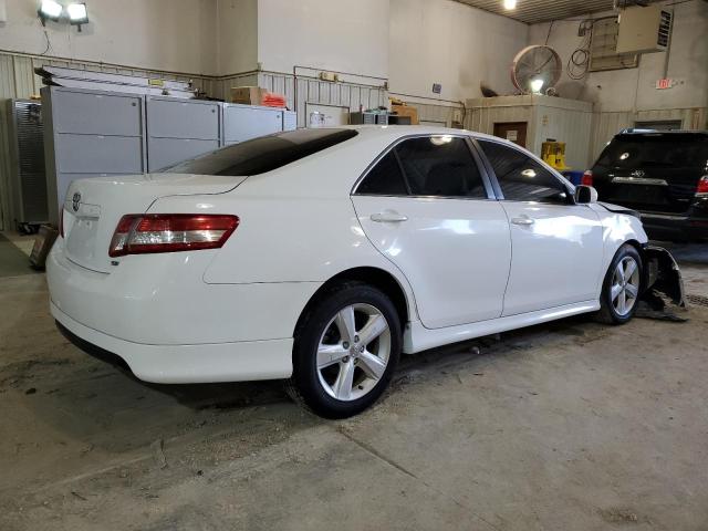 Photo 2 VIN: 4T1BF3EK3BU640908 - TOYOTA CAMRY 