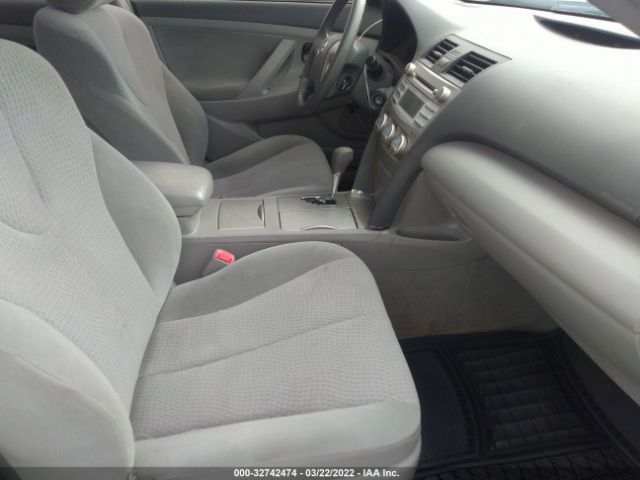 Photo 4 VIN: 4T1BF3EK3BU665727 - TOYOTA CAMRY 