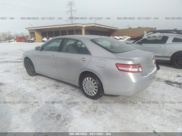 Photo 2 VIN: 4T1BF3EK3BU666179 - TOYOTA CAMRY 