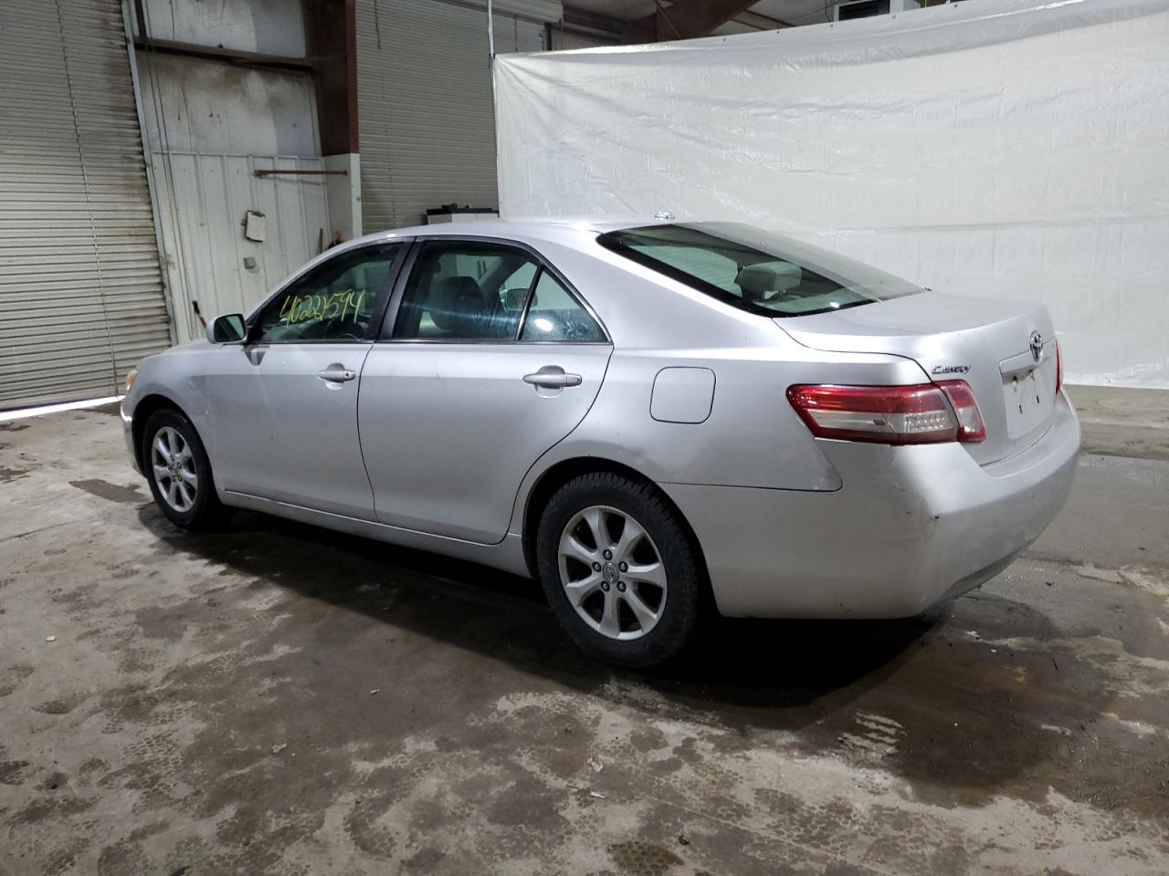 Photo 1 VIN: 4T1BF3EK3BU681328 - TOYOTA CAMRY 