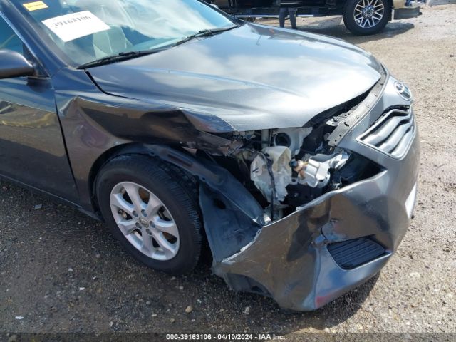 Photo 5 VIN: 4T1BF3EK3BU688747 - TOYOTA CAMRY 