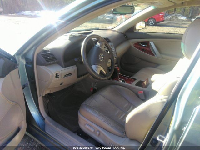 Photo 4 VIN: 4T1BF3EK3BU691325 - TOYOTA CAMRY 