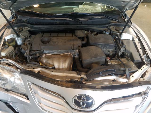 Photo 6 VIN: 4T1BF3EK3BU692913 - TOYOTA CAMRY BASE 