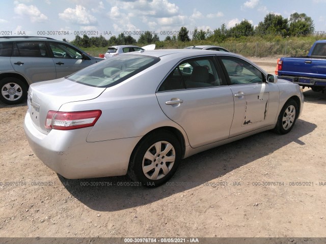 Photo 3 VIN: 4T1BF3EK3BU696797 - TOYOTA CAMRY 