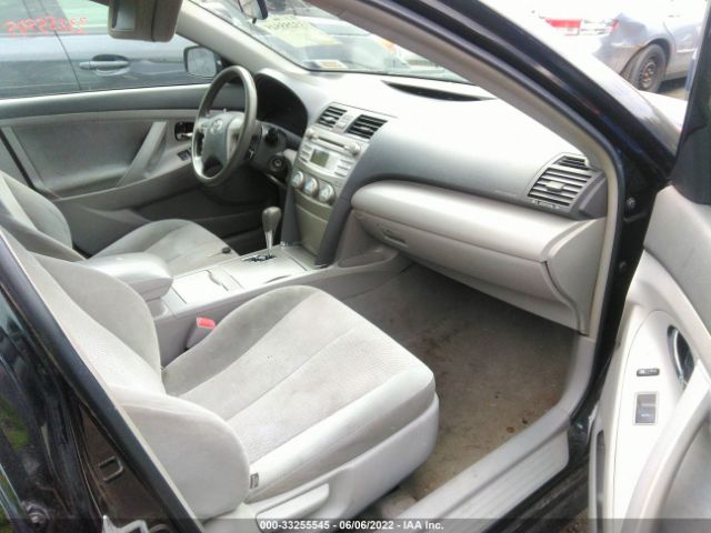 Photo 4 VIN: 4T1BF3EK3BU700735 - TOYOTA CAMRY 