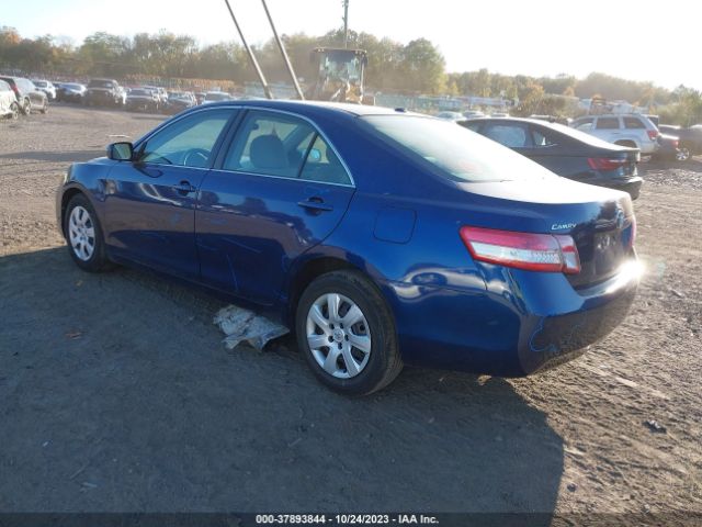 Photo 2 VIN: 4T1BF3EK3BU703683 - TOYOTA CAMRY 