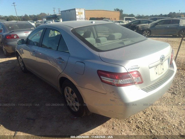 Photo 2 VIN: 4T1BF3EK3BU703747 - TOYOTA CAMRY 