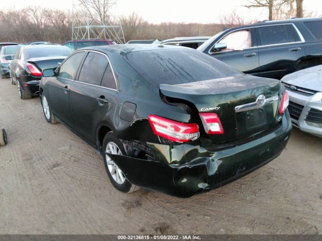 Photo 2 VIN: 4T1BF3EK3BU704980 - TOYOTA CAMRY 