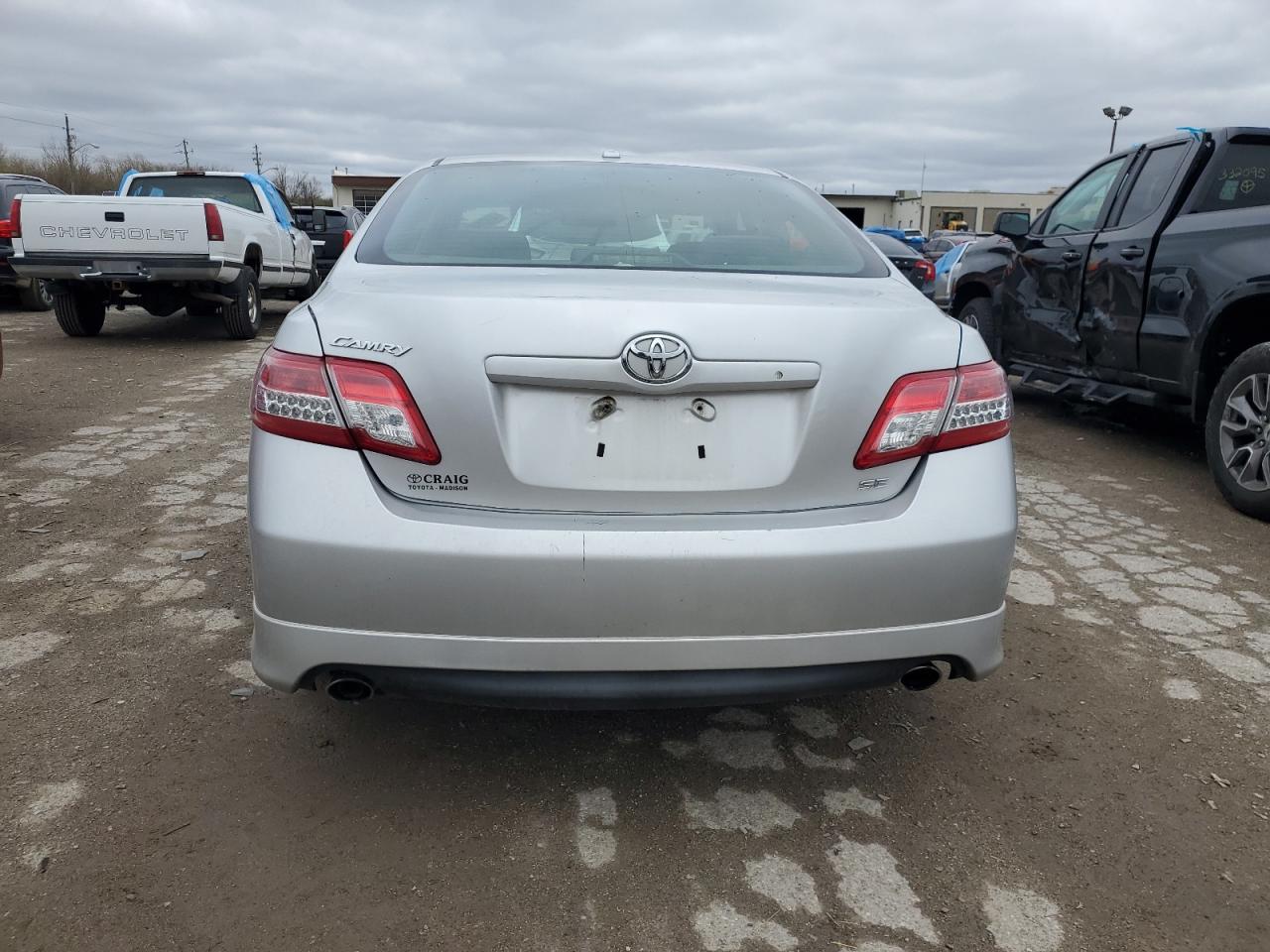 Photo 5 VIN: 4T1BF3EK3BU743228 - TOYOTA CAMRY 