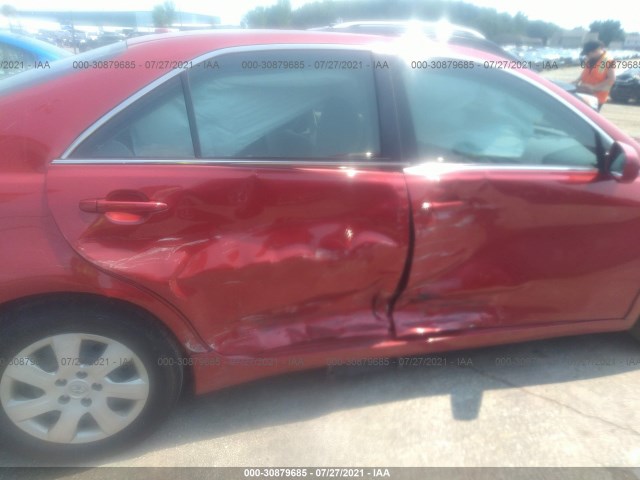 Photo 5 VIN: 4T1BF3EK4AU047265 - TOYOTA CAMRY 