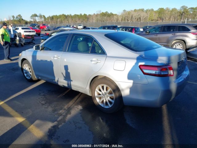 Photo 2 VIN: 4T1BF3EK4AU060730 - TOYOTA CAMRY 