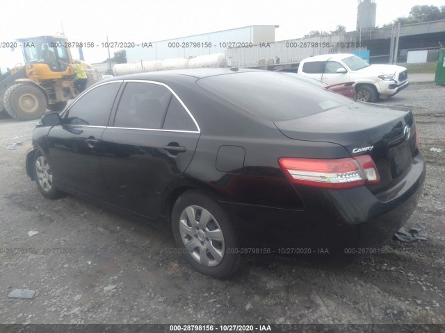 Photo 2 VIN: 4T1BF3EK4AU064681 - TOYOTA CAMRY 