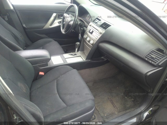 Photo 4 VIN: 4T1BF3EK4AU072683 - TOYOTA CAMRY 