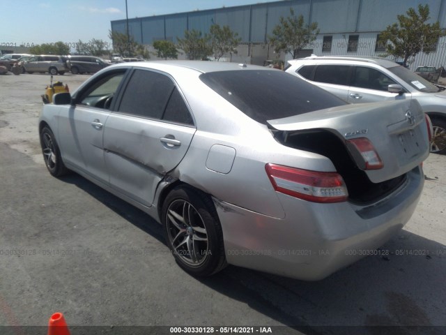 Photo 2 VIN: 4T1BF3EK4AU097826 - TOYOTA CAMRY 