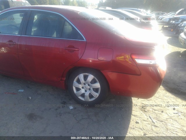 Photo 5 VIN: 4T1BF3EK4AU104841 - TOYOTA CAMRY 