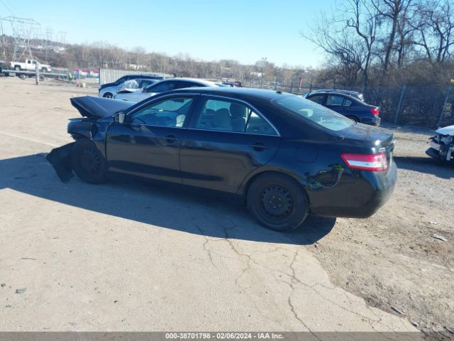 Photo 2 VIN: 4T1BF3EK4AU114723 - TOYOTA CAMRY 