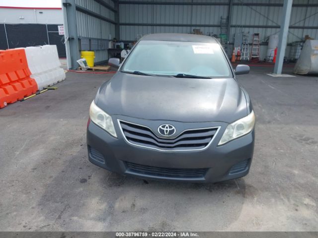 Photo 5 VIN: 4T1BF3EK4AU116083 - TOYOTA CAMRY 