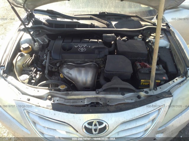 Photo 9 VIN: 4T1BF3EK4AU511686 - TOYOTA CAMRY 