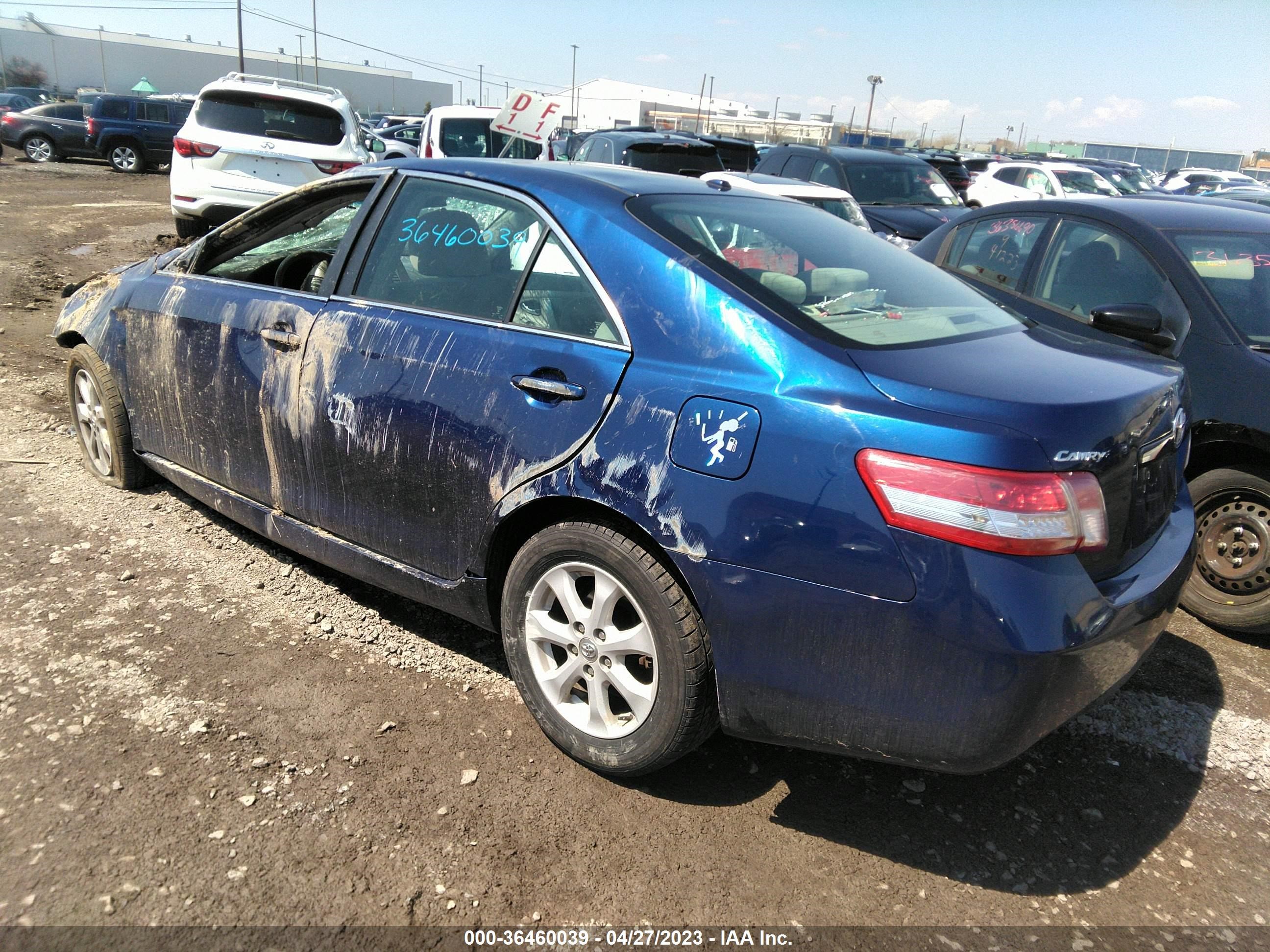 Photo 2 VIN: 4T1BF3EK4AU521330 - TOYOTA CAMRY 