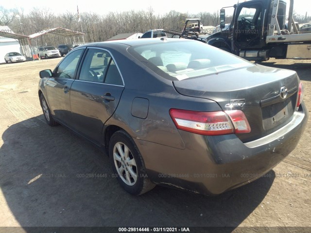 Photo 2 VIN: 4T1BF3EK4AU530271 - TOYOTA CAMRY 