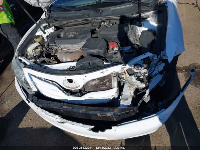 Photo 9 VIN: 4T1BF3EK4AU531713 - TOYOTA CAMRY 