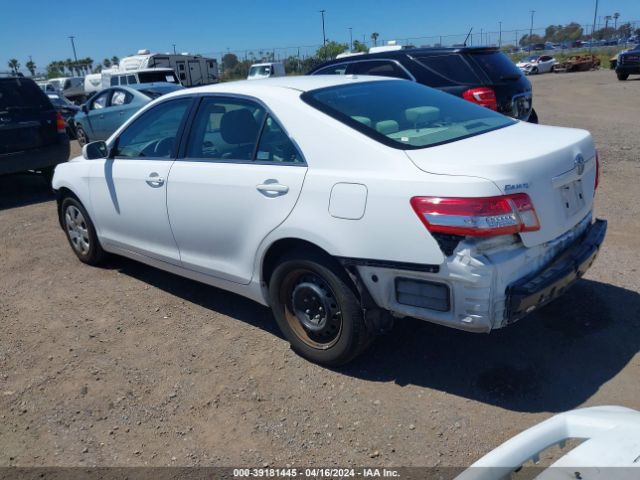 Photo 2 VIN: 4T1BF3EK4AU557499 - TOYOTA CAMRY 