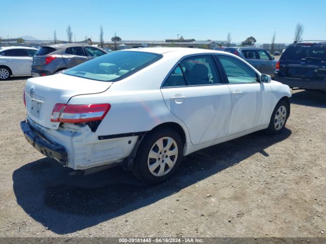 Photo 3 VIN: 4T1BF3EK4AU557499 - TOYOTA CAMRY 