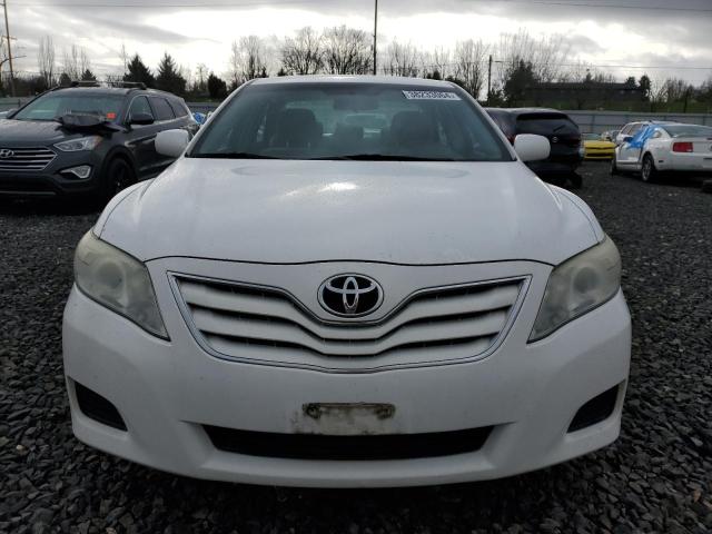 Photo 4 VIN: 4T1BF3EK4AU565635 - TOYOTA CAMRY 