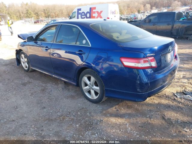 Photo 2 VIN: 4T1BF3EK4AU577588 - TOYOTA CAMRY 