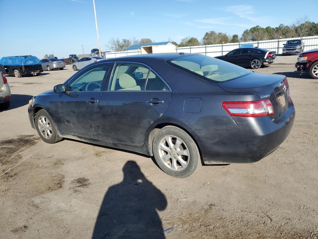 Photo 1 VIN: 4T1BF3EK4BU174244 - TOYOTA CAMRY 