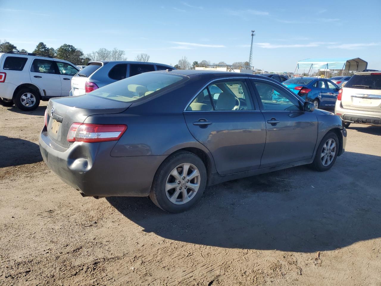 Photo 2 VIN: 4T1BF3EK4BU174244 - TOYOTA CAMRY 