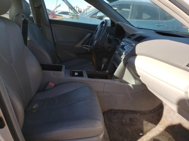 Photo 4 VIN: 4T1BF3EK4BU181338 - TOYOTA CAMRY BASE 