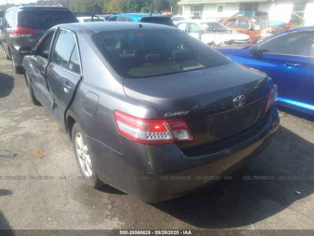 Photo 2 VIN: 4T1BF3EK4BU205797 - TOYOTA CAMRY 