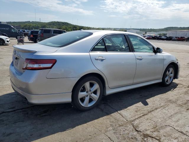 Photo 2 VIN: 4T1BF3EK4BU205962 - TOYOTA CAMRY BASE 