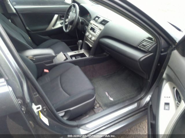 Photo 4 VIN: 4T1BF3EK4BU215746 - TOYOTA CAMRY 