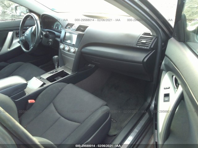 Photo 4 VIN: 4T1BF3EK4BU221224 - TOYOTA CAMRY 