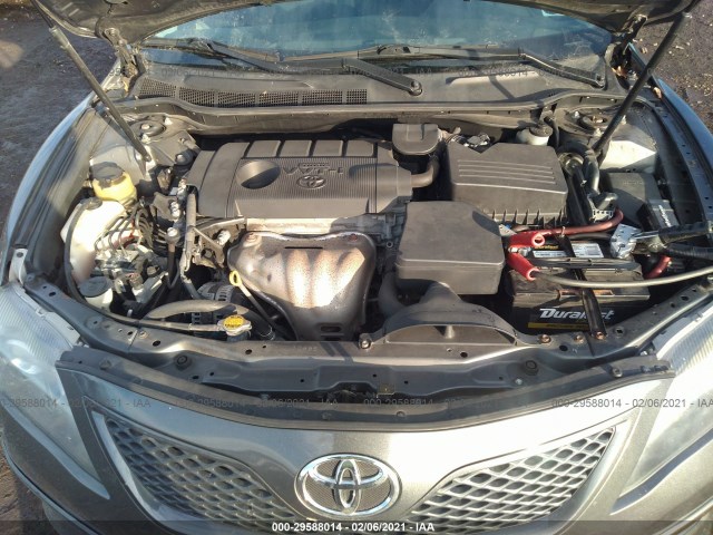 Photo 9 VIN: 4T1BF3EK4BU221224 - TOYOTA CAMRY 