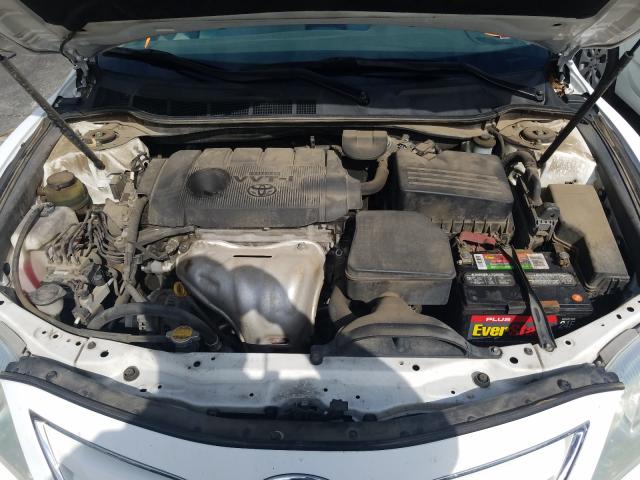 Photo 6 VIN: 4T1BF3EK4BU585093 - TOYOTA CAMRY 