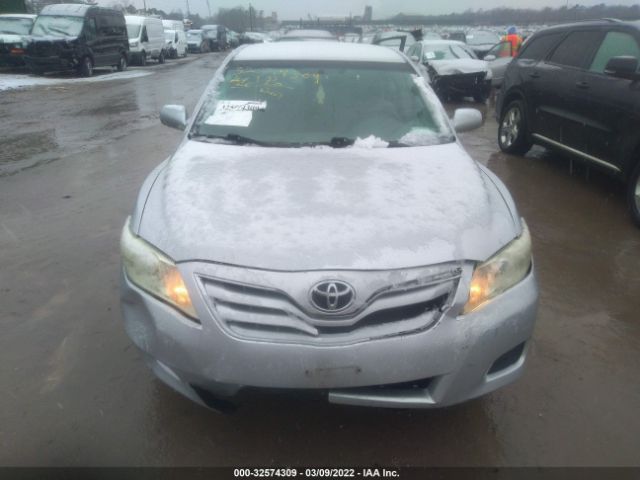 Photo 5 VIN: 4T1BF3EK4BU599317 - TOYOTA CAMRY 