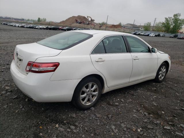 Photo 2 VIN: 4T1BF3EK4BU601647 - TOYOTA CAMRY 