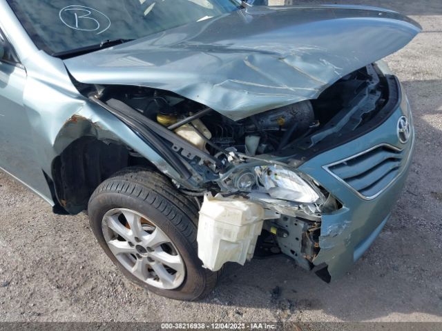 Photo 5 VIN: 4T1BF3EK4BU602829 - TOYOTA CAMRY 