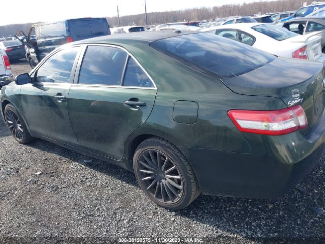 Photo 2 VIN: 4T1BF3EK4BU651433 - TOYOTA CAMRY 