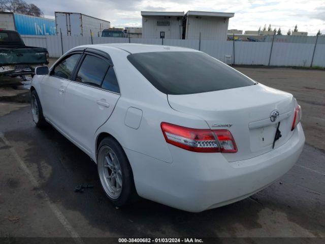 Photo 2 VIN: 4T1BF3EK4BU659144 - TOYOTA CAMRY 