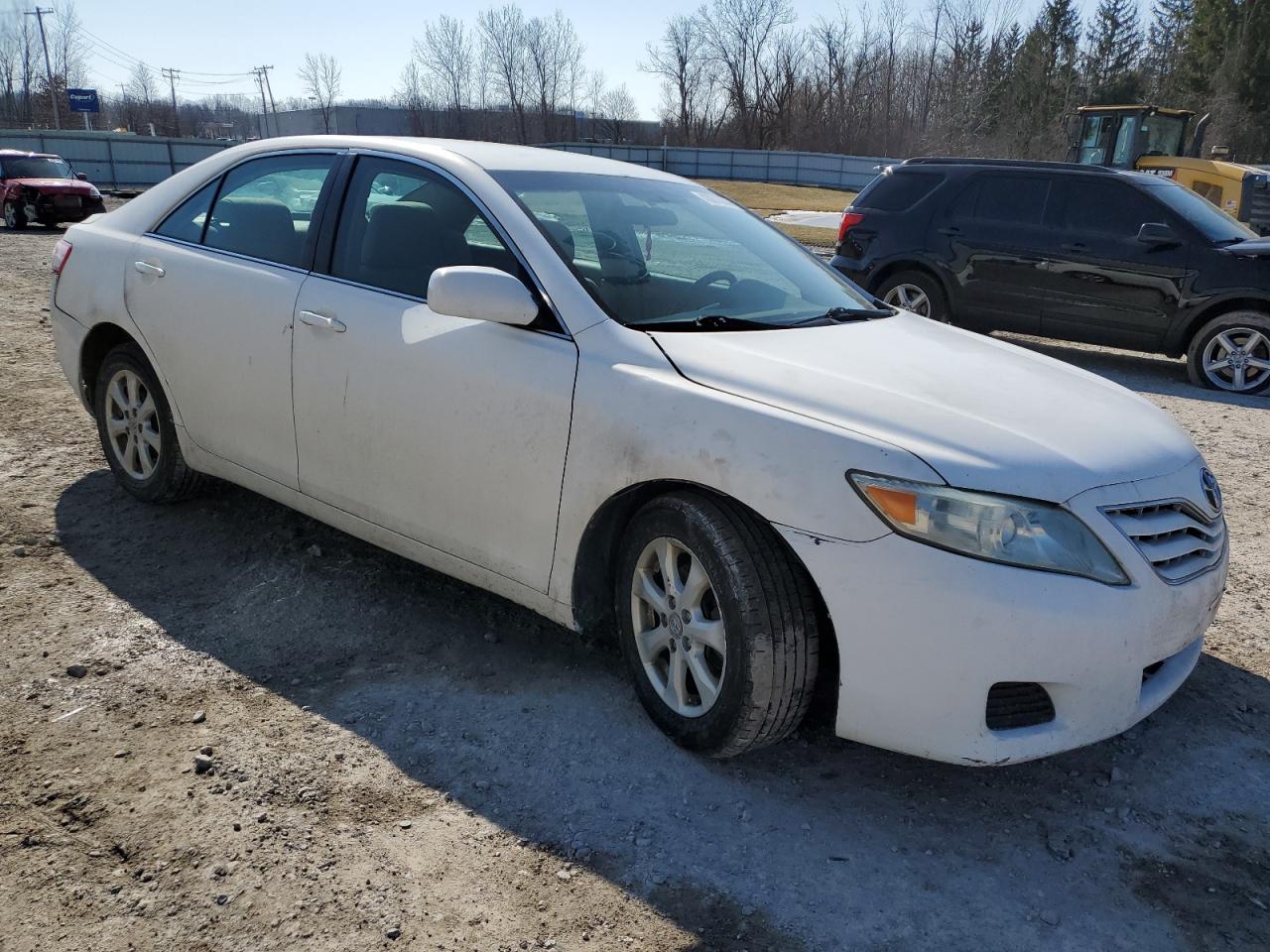 Photo 3 VIN: 4T1BF3EK4BU679913 - TOYOTA CAMRY 